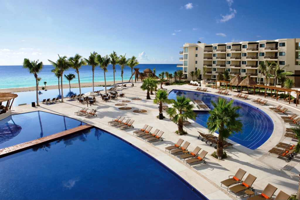 Beach & Waterfront