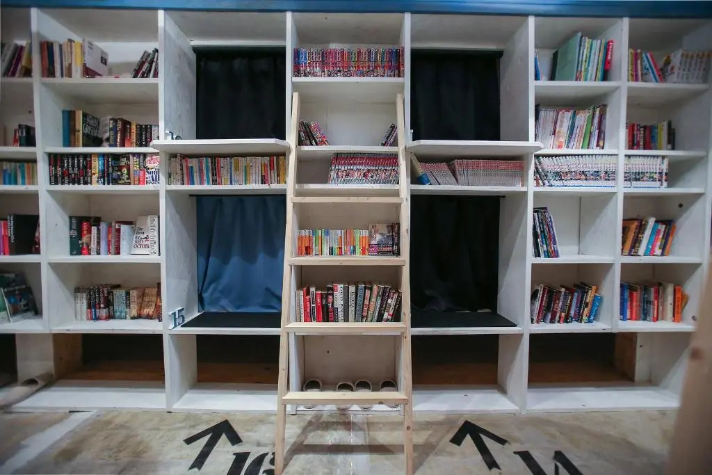 Bnbplus Niigata Book Inn