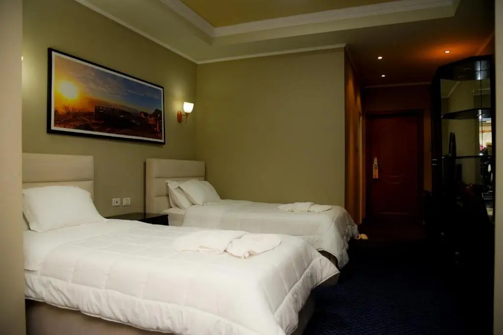 Comfort room