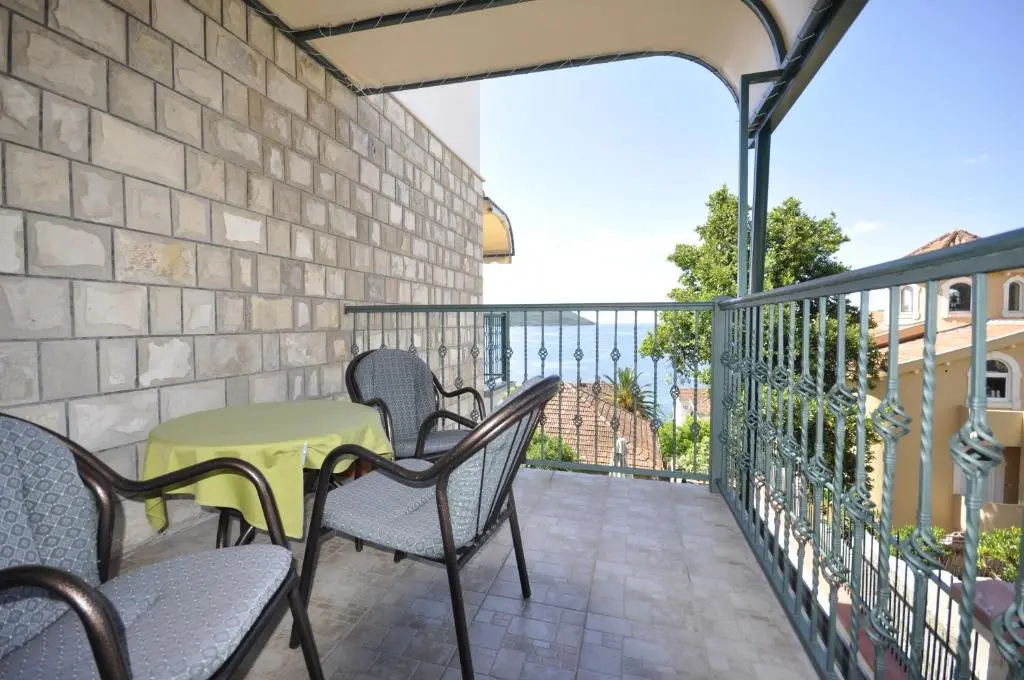 Garni Hotel Bokeška Noć - Chambres