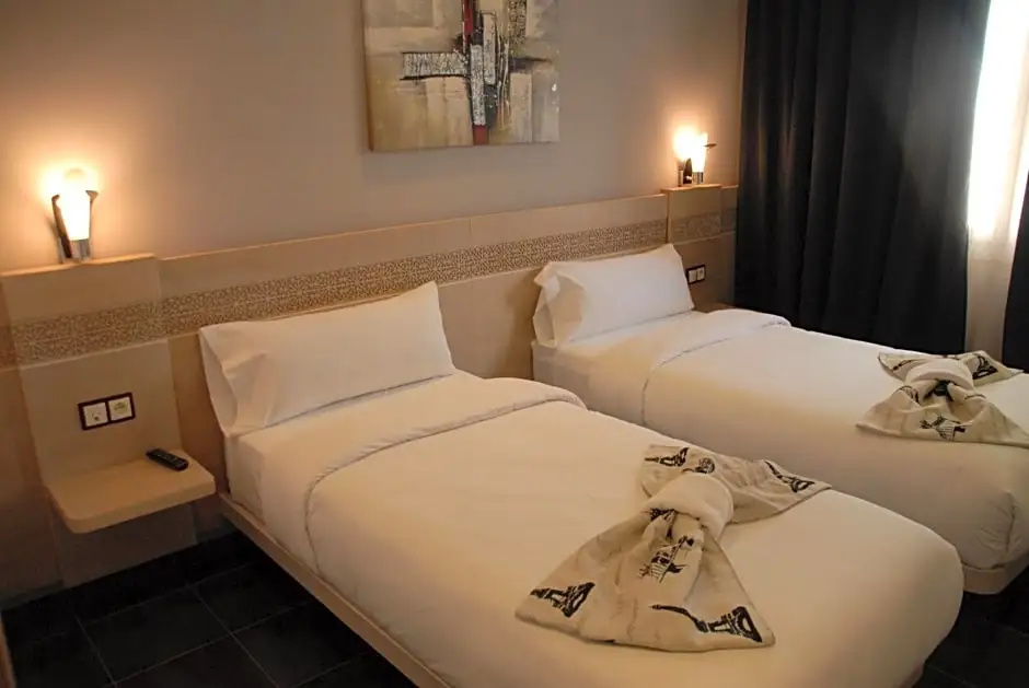 Hotel A44 - Chambres