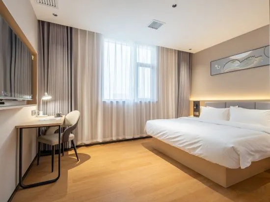 Rujia Smart Select Hotel (Taiyuan South Station University of Finance and Economics Branch) in Taiyuan