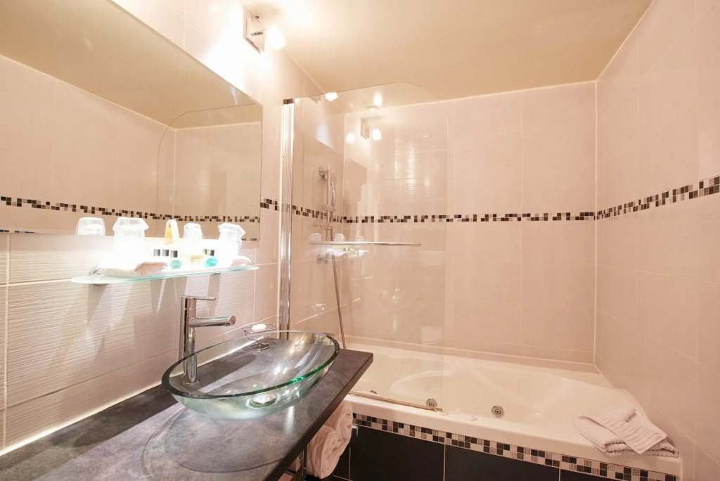 Relais Hotel Du Vieux Paris 8