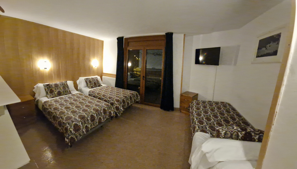 Hotel Comapedrosa — 4