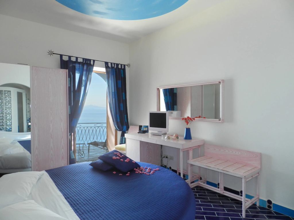 Hotel Holiday - Général