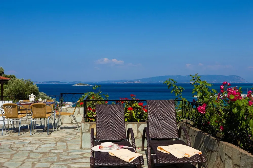 Superior Duplex room with balcony and with sea view