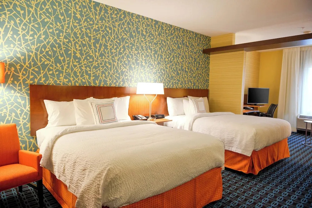 Fairfield Inn & Suites Canton South - Chambres