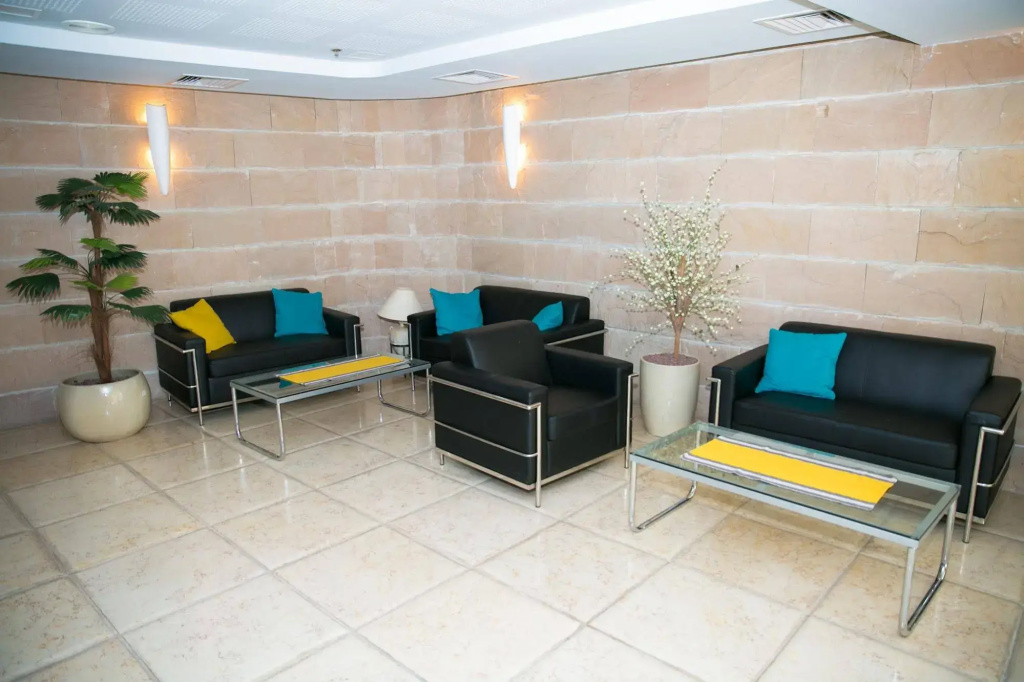 Hotel photo 12