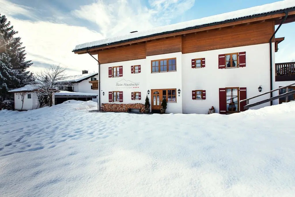 Ferienwohnungen Beim Hausbacher