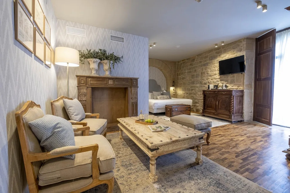 Junior Suite with balcony