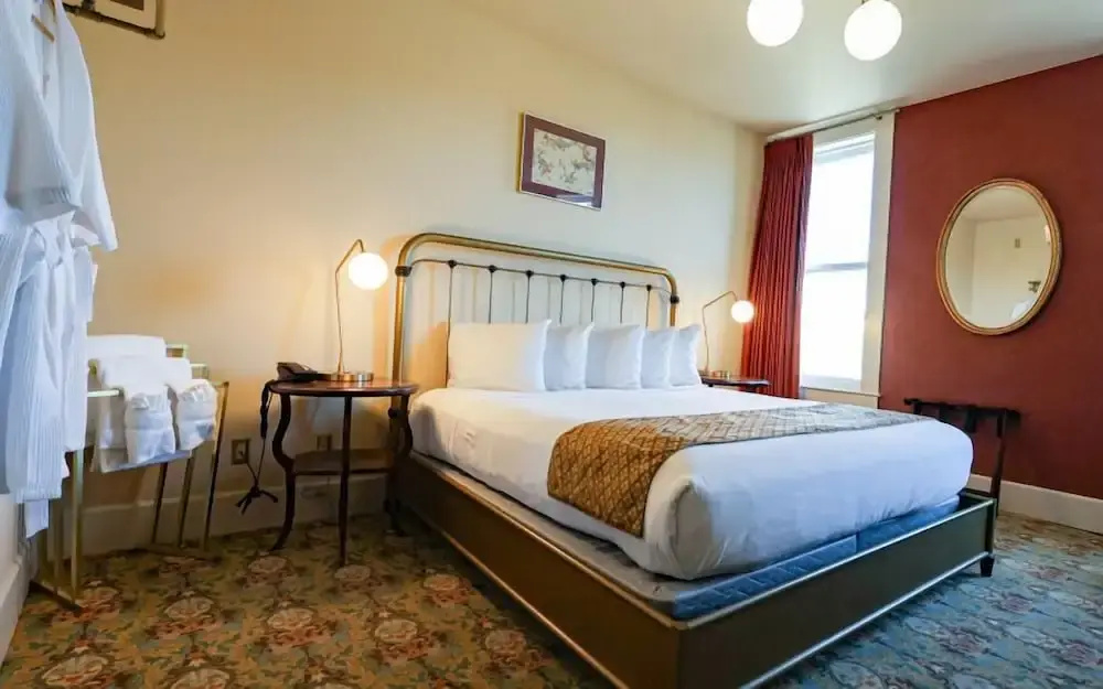 Double Family Suite (full double bed)