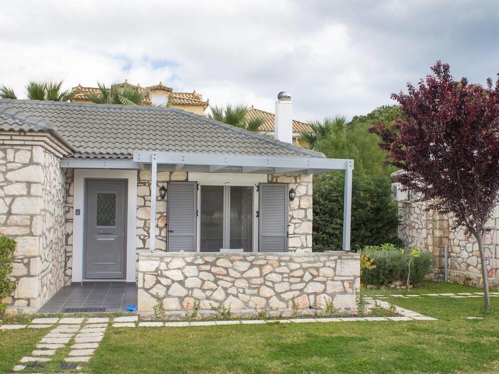 Welcoming Villa near Sea in Agrilia 3 * - pic #28