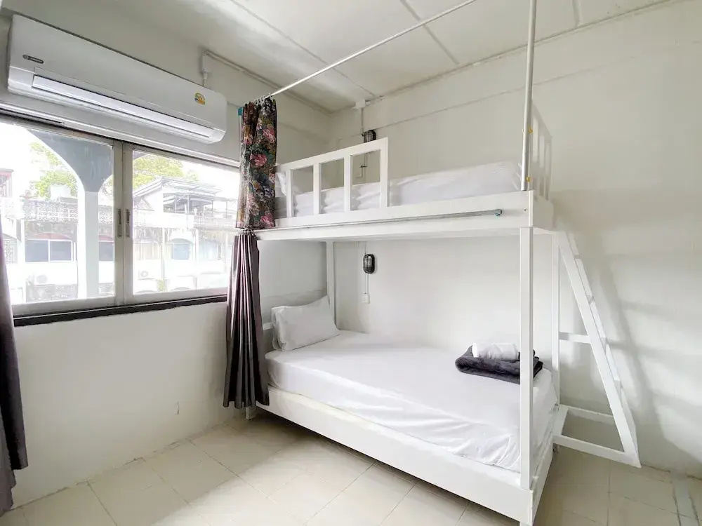 Bed in Dorm