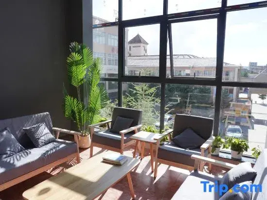 Yuanshe Theme Hotel