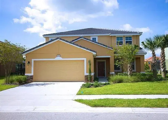 Oakview Drive House