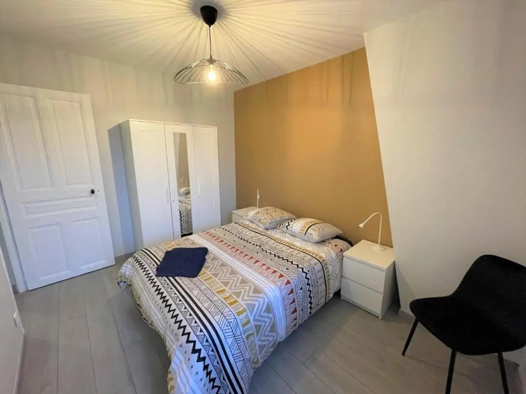 Afficher la photo 6 — LE BOULARD : appartement en plein coeur du centre de Reims