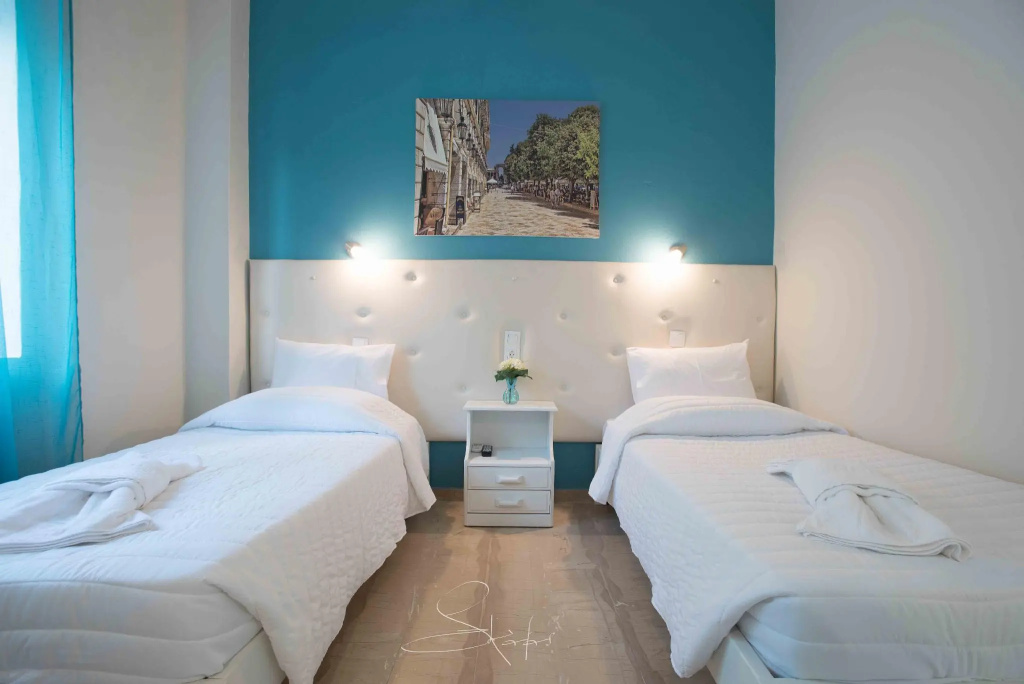 Standard Double room (twin beds)