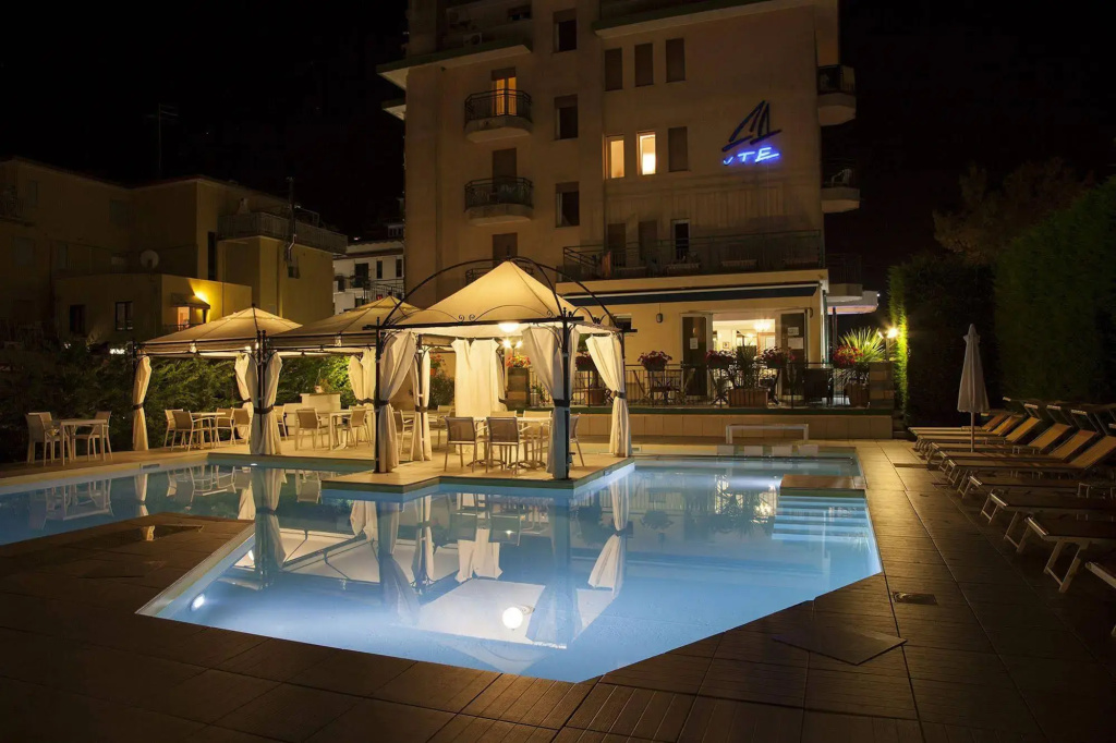 Ute Hotel - Général