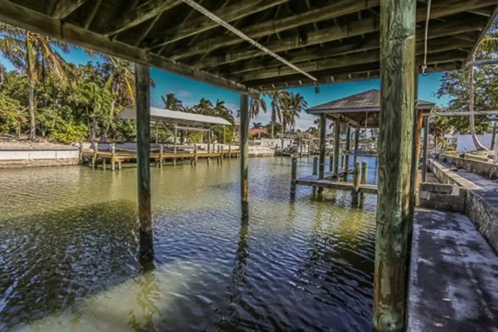 5147Estero