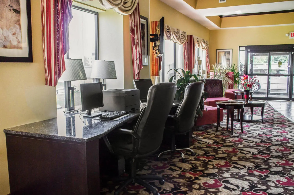 Comfort Suites Columbus East Broad - Général