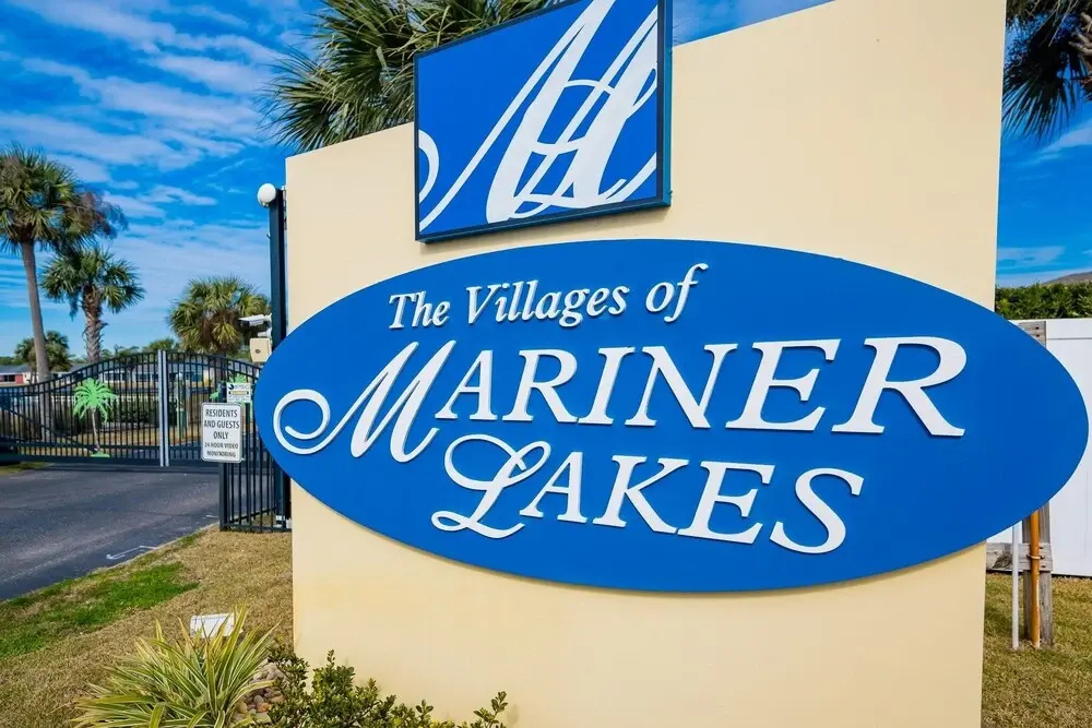 Mariner Lakes 40 2 Bedroom Condo