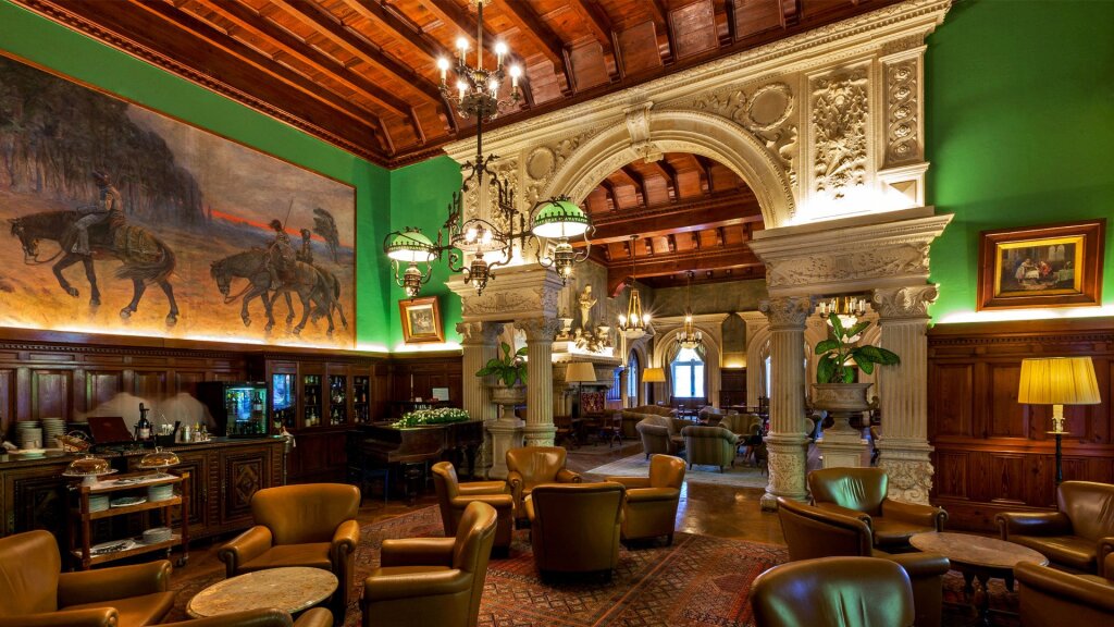 Bussaco Palace Hotel by null