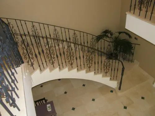 Balcony & Terrace