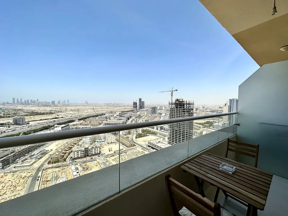 LuxBnB Ghalia Jumeirah Village Circle