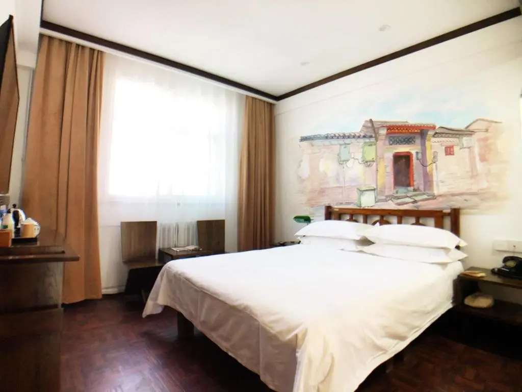 Time Standard Double room (full double bed)