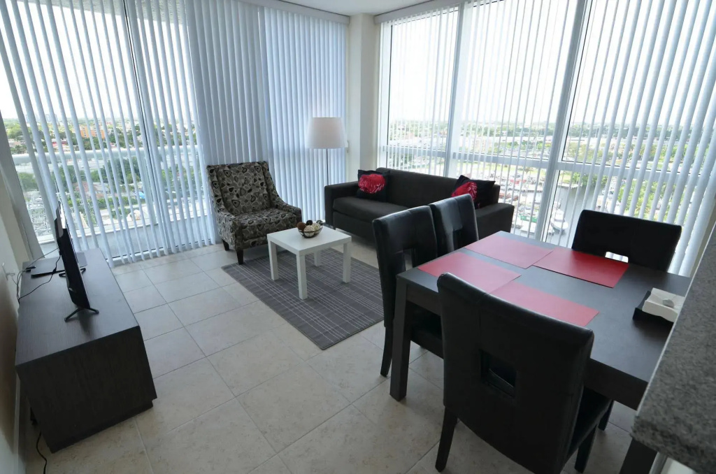 Riviera Luxury Living at River Oaks Marina and Tower - Général