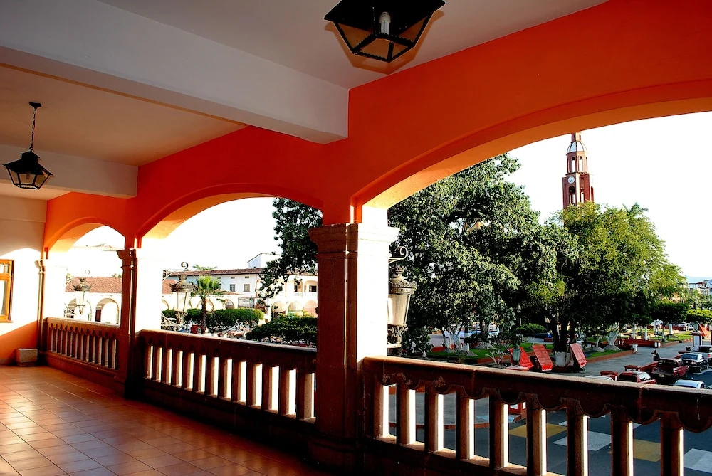 Hotel photo 12
