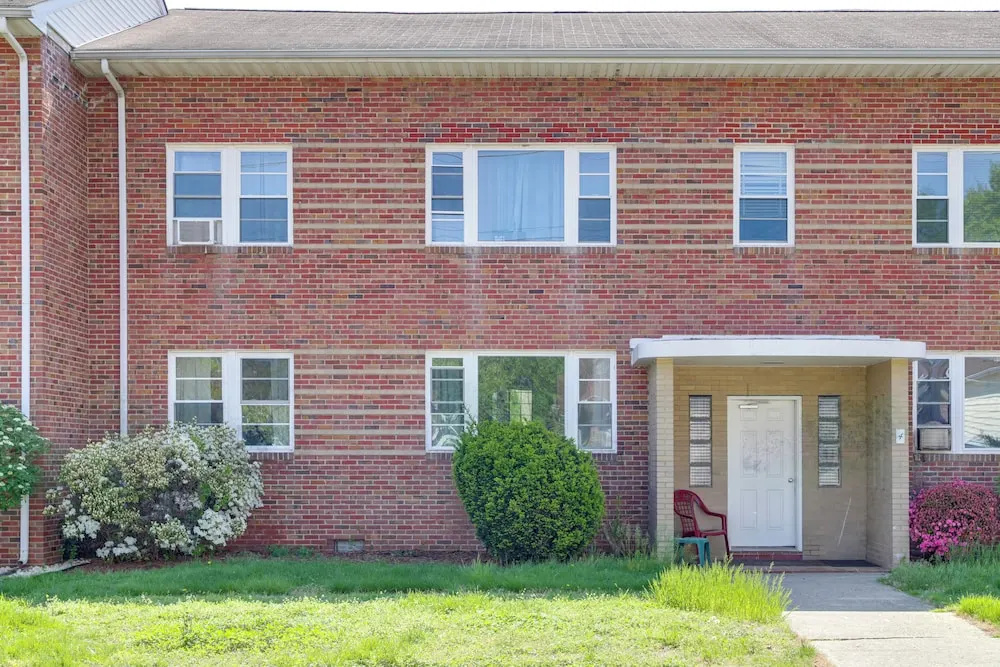 Walk to Parks & Marina! Waterfront Cambridge Condo