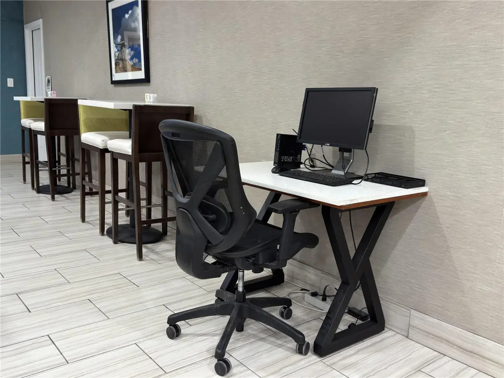 SureStay Plus by Best Western Alamogordo White Sands - фото 45