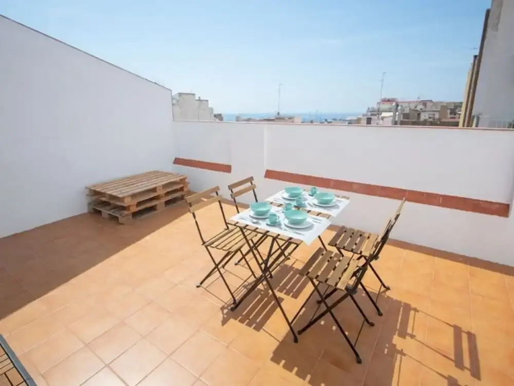 Th04 Atico con Terraza y Aire Acond en Taragona