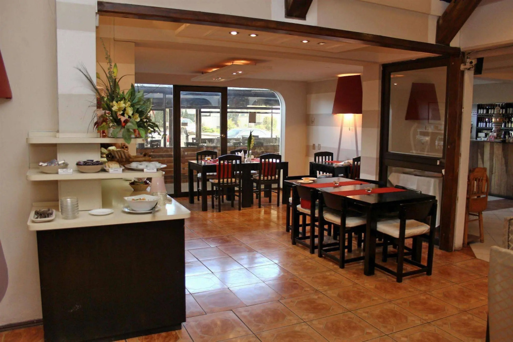 Piero's Hotel - Général