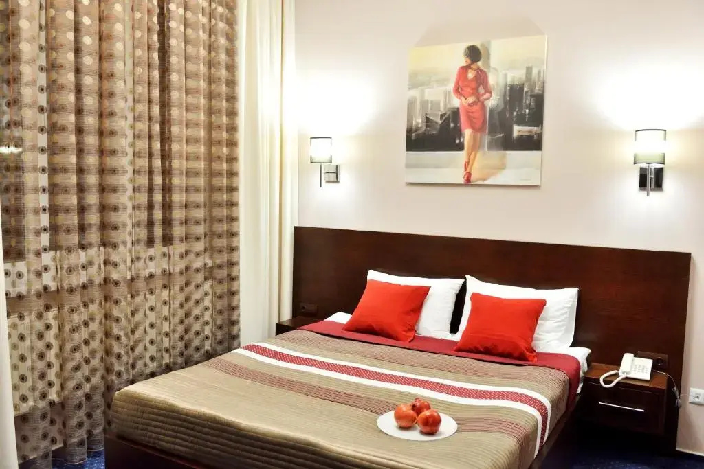 Standard Junior Suite