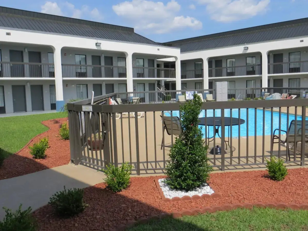 Baymont by Wyndham Florence