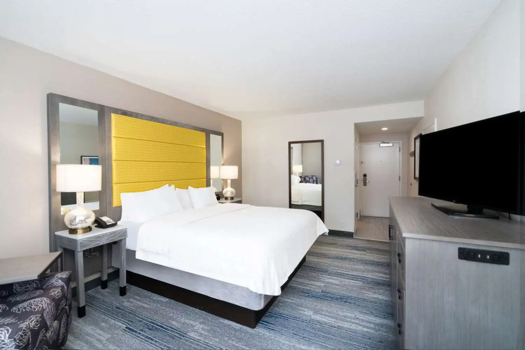 Hampton Inn and Suites Amelia Island Historic Harbor Front - Chambres