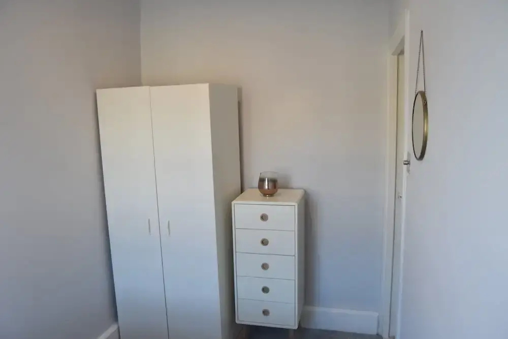 2 Bedroom Brixton Flat Near Train Station
