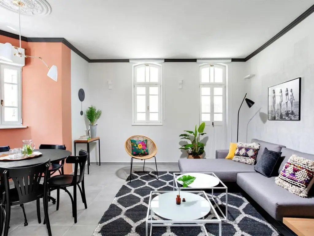 Superior Apartment