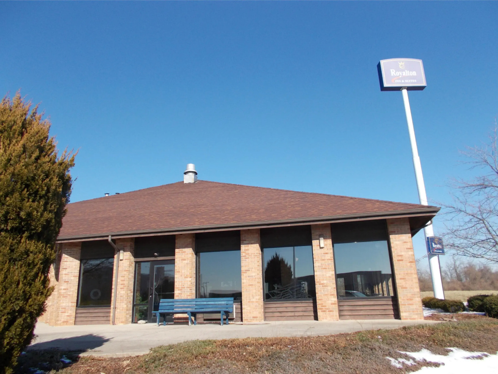Royalton Inn and Suites Wilmington