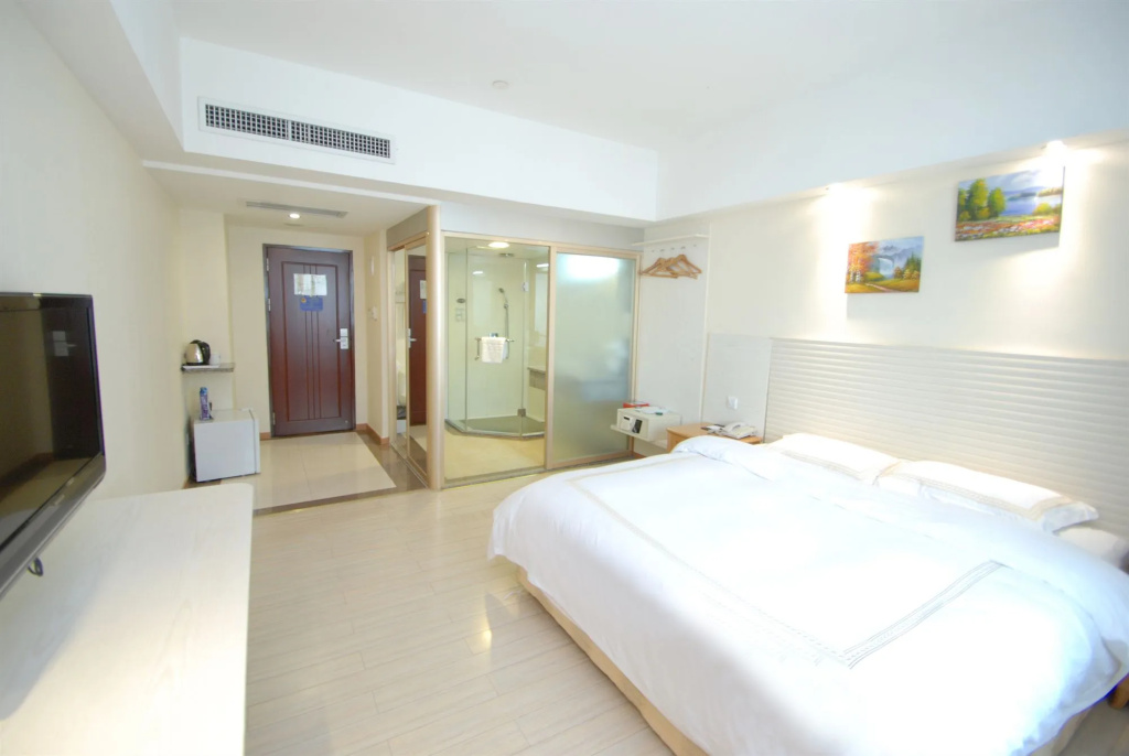 Overseas Chinese Friendship Hotel - Général