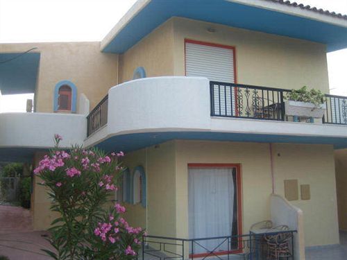 Villa Sofia 2 *