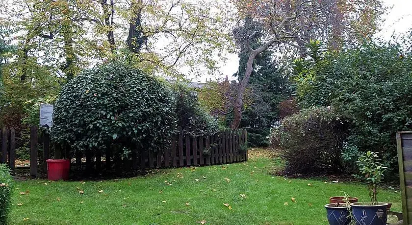 New, beautifully-designed garden flat in Clapham