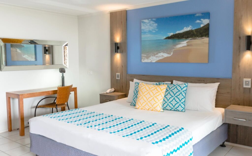 Turtle Cove Beach Resort - BYO Food/Drinks - Adults Only Space - Cairns/Port Douglas by null