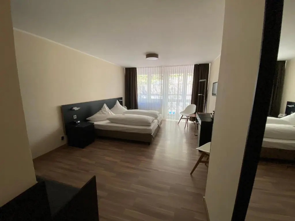 Standard Double room (full double bed)