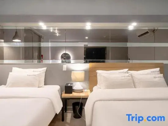Standard Double room (twin beds)