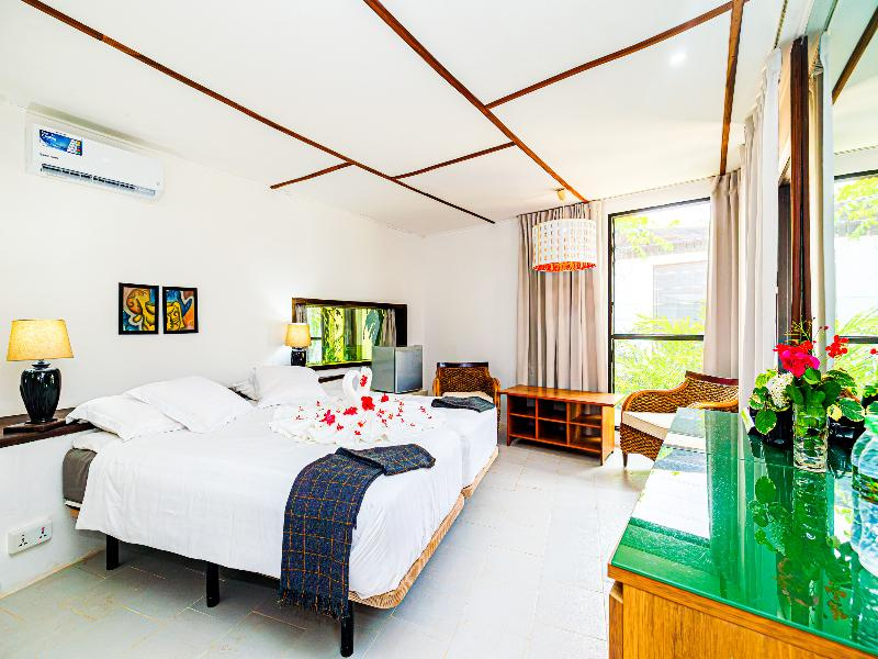 Deluxe Double room with balcony (full double bed)