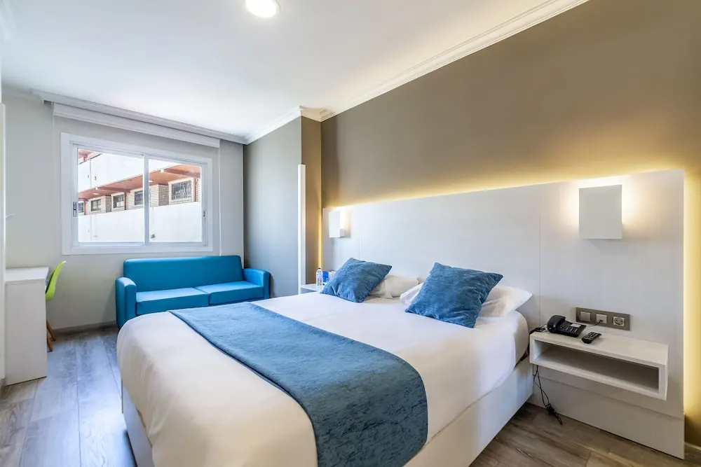 Standard Double Family room (full double bed)