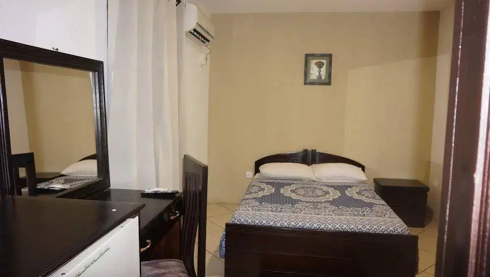 Hotel photo 2